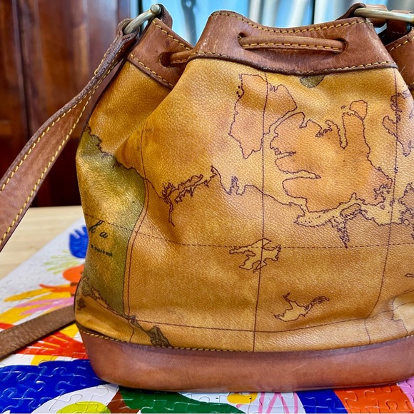 Alviero Martini UNITED STATES Bucket Bag